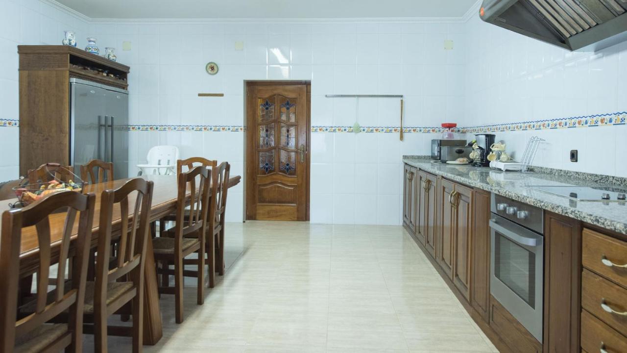 Villa Las Tres Hermanas Albarreal De Tajo By Toledo Ap Eksteriør bilde